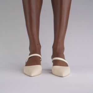 AISHA ICE CREAM / GOLD PUMPS